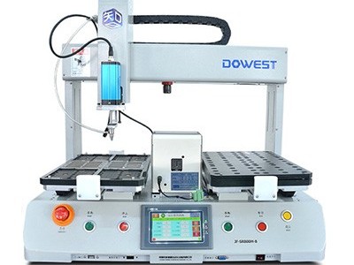 企業(yè)如何選擇合適的自動打螺絲機設(shè)備？-堅豐股份